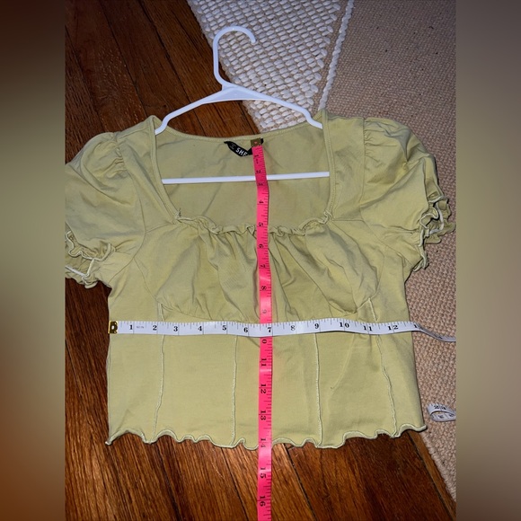 Green SHEIN crop top size medium - Picture 4 of 7